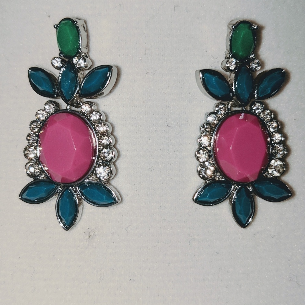 🎁🆕 Lia Sophia Colorful Pineapple Cheer Earrings